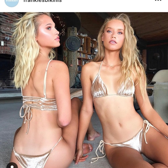 Frankie's Bikinis Elsa Top and Knox Bottom SOLD - Picture 5 of 7